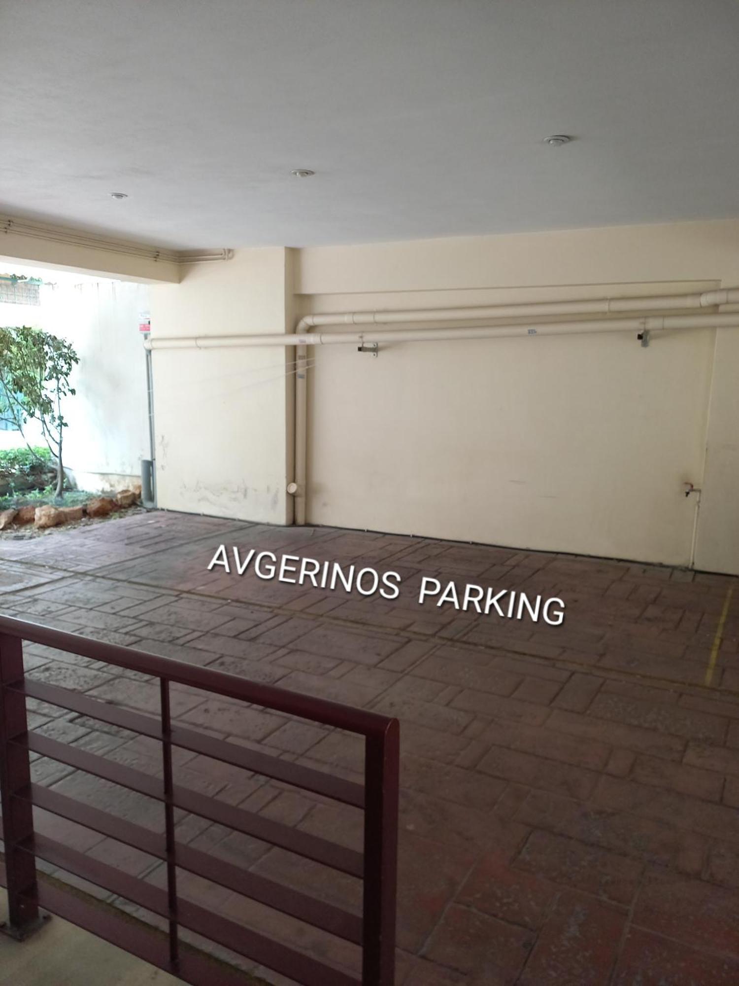 A V G E R I N O S Athens Apartment Exterior photo